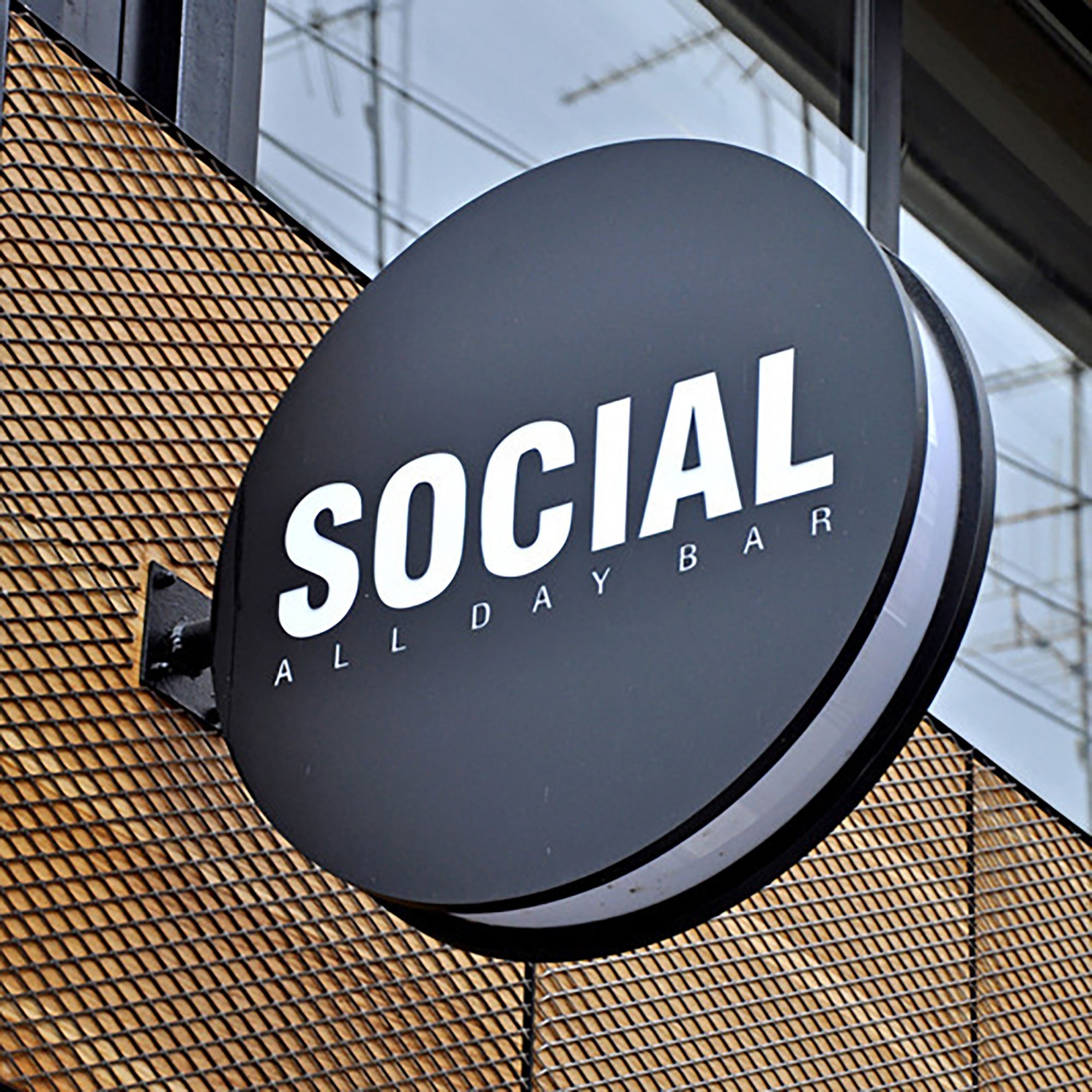 Custom Metal Double Sided Projecting Led Light Box Storefront Signs Blade Sign Outdoor Signage