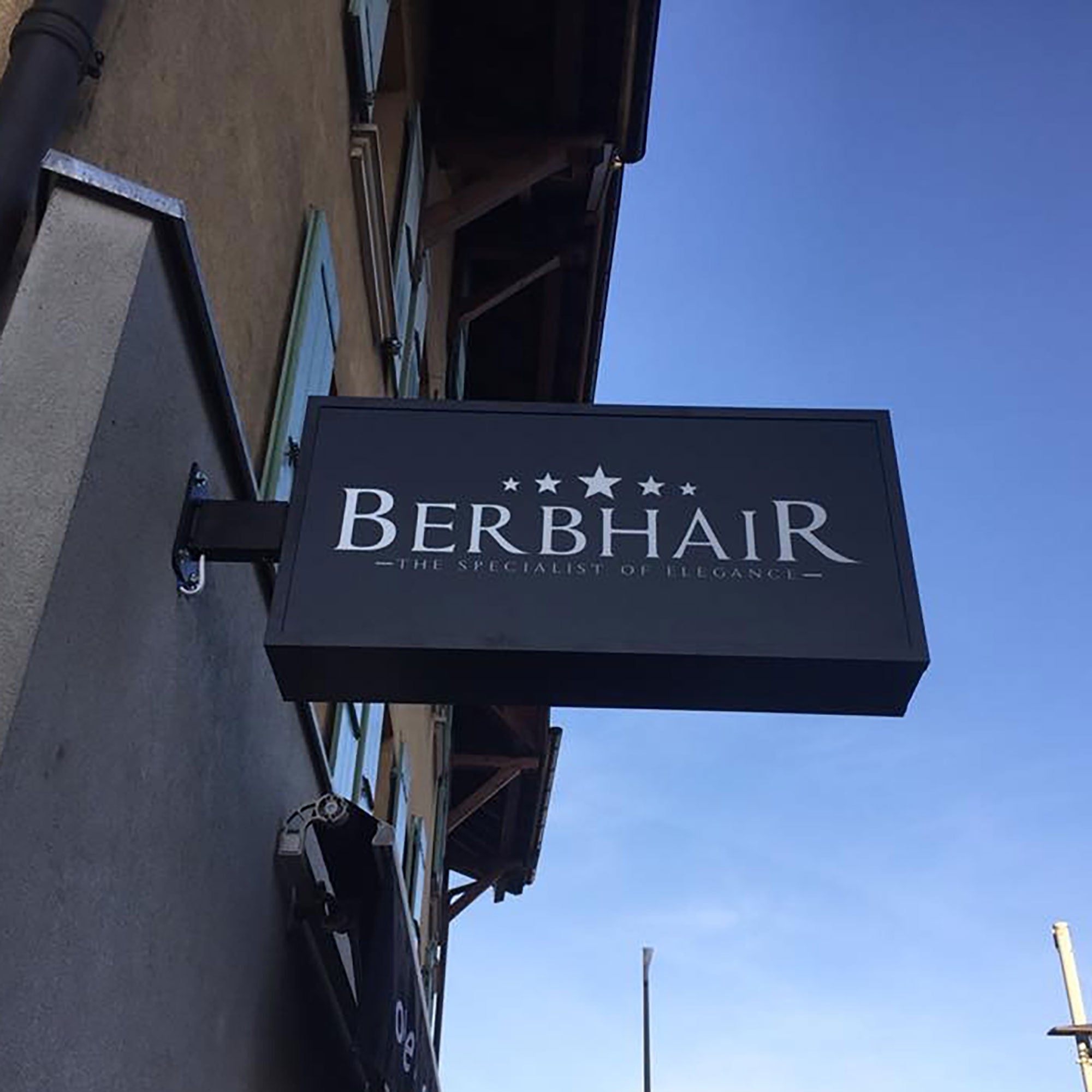 Outdoor store front double sided illuminated rectangle stainless steel led light box wall blade sign