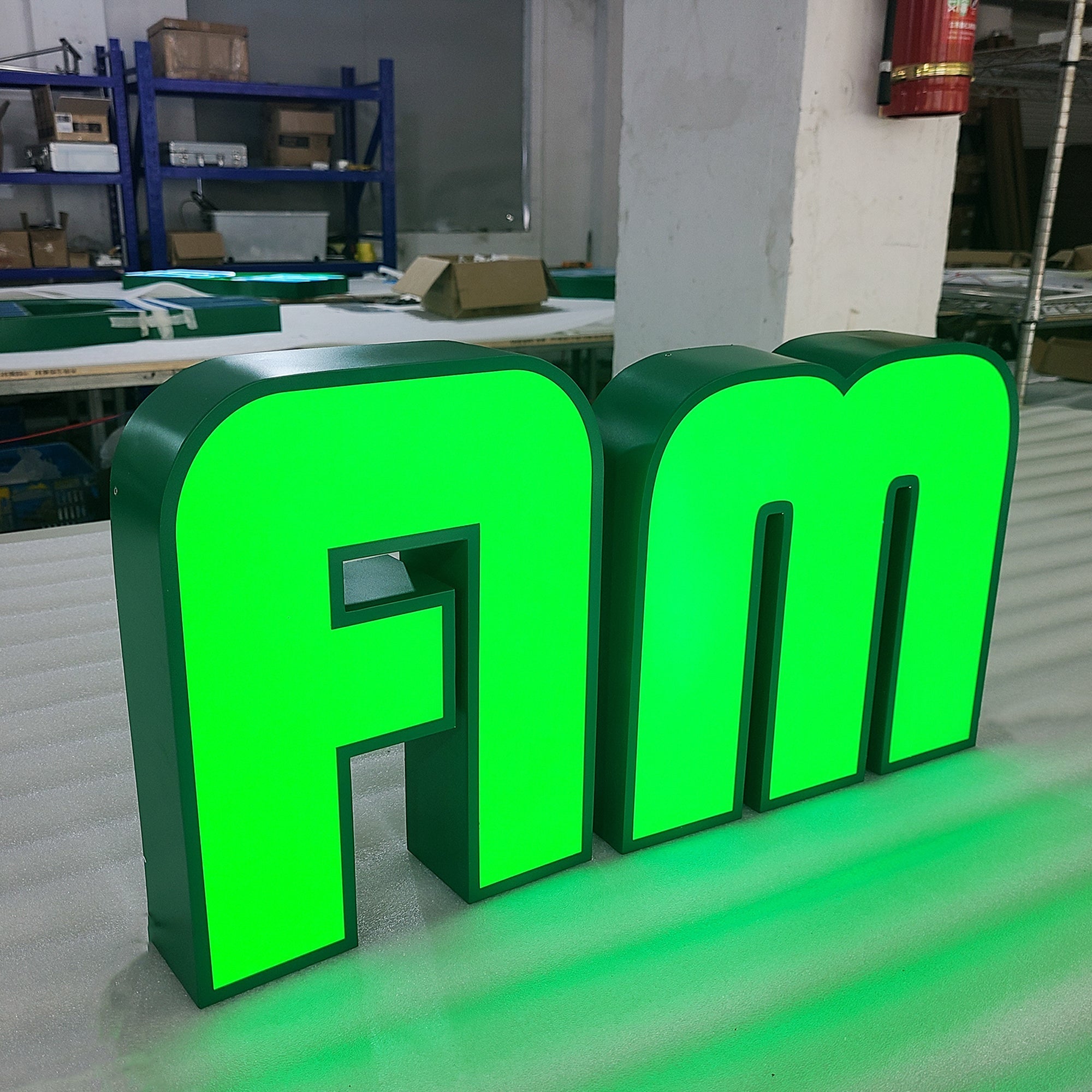 Custom Wall Signage Illuminated Channel Letter Signs 3D Led Logo Sign Frontlit Aluminium Business Channel Letters Signs