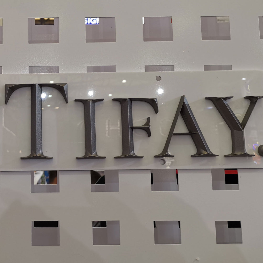 Indoor signs store 3D stainless steel letters bob illuminated letter signs beveled face finish