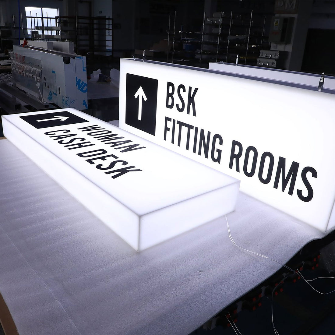 Custom Size Indoor Hanging LED Light Box Sign Full Lit Acrylic Signage for Shop Restaurants