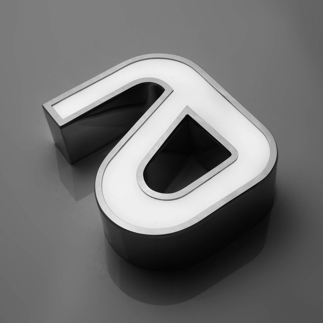 Outdoor waterproof led shop signs custom frontlit aluminium channel letters with trimcap