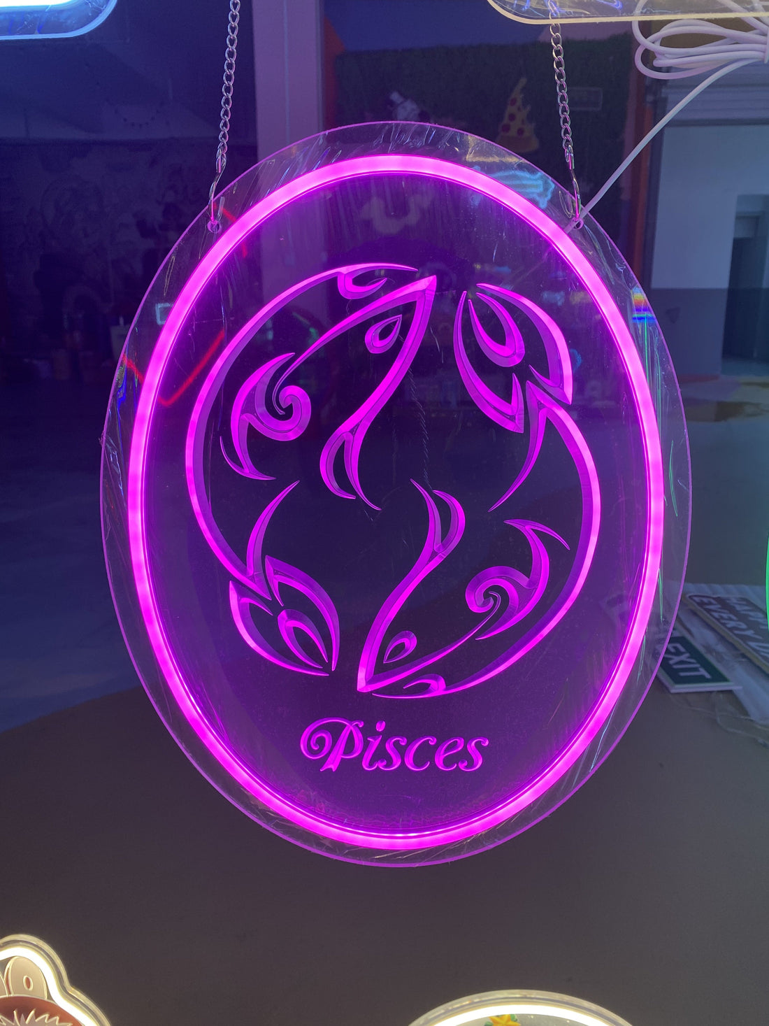 Pisces Zodiac Sign 3D Relief Neon Light - Handcrafted Astrology Wall Art, Customizable Aquarium-Themed Decor, Ideal Gift for Horoscope Enthusiasts and Dreamy Spaces