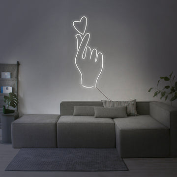 “Love finger” Neon