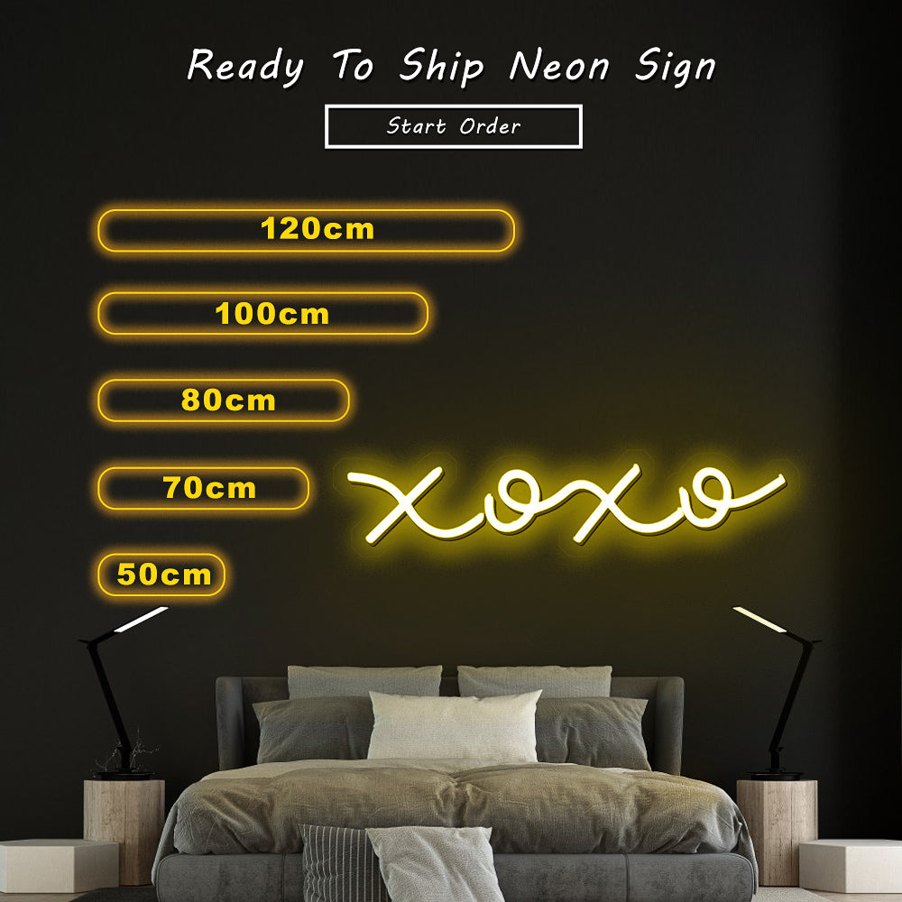 “Xoxo” Neon Sign